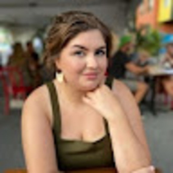 Meet your Posher, Shae - Picture 1 of 1